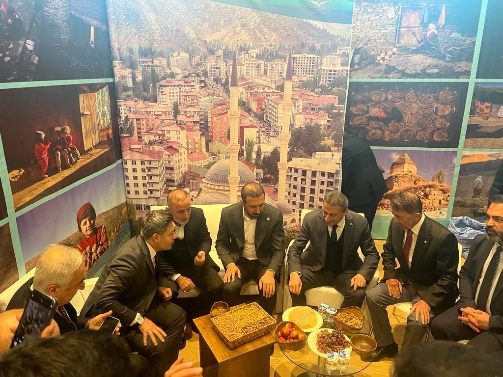 Kaymakamımız Sayın Nurhalil ÖZÇELİK, Bitlis Tanıtım Günleri Açılış Programına Katıldı 